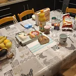 Bed & Breakfast Dans Maison Chassagnes