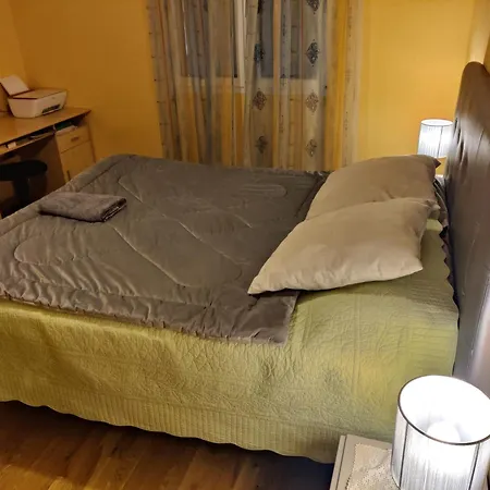 Dans Maison Bed & Breakfast